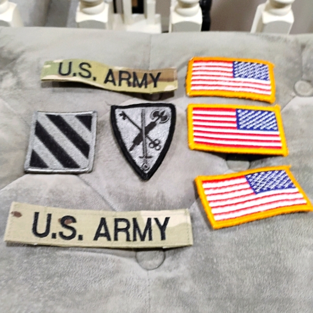 Lot of army patches